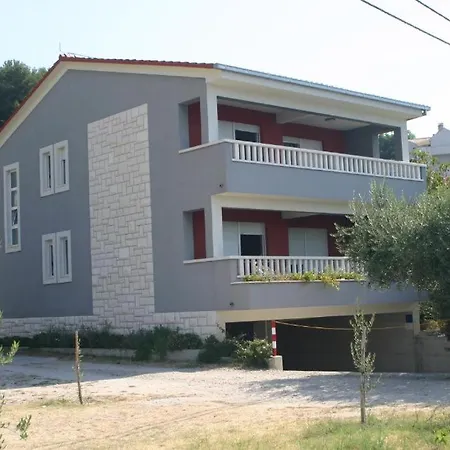 Apartment Marta *